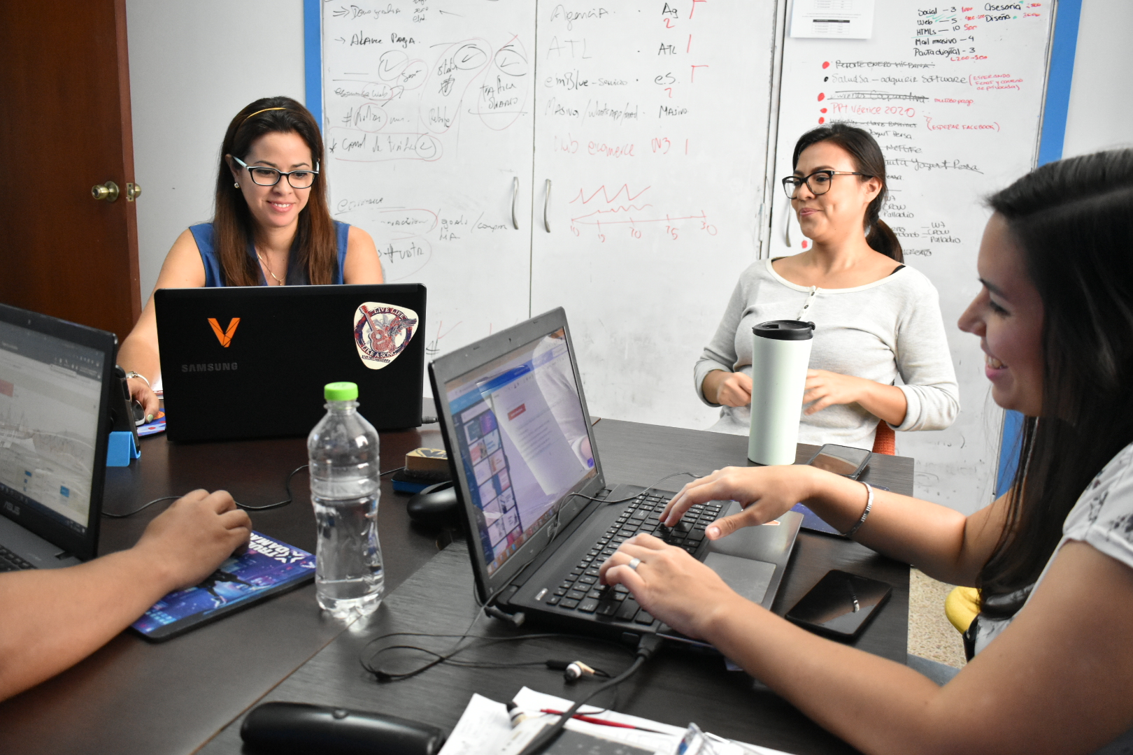 Clickup-agencias-inhouse-marketing